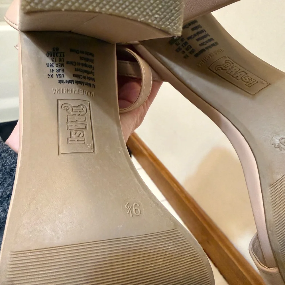 Brash | Nude colored block heels size 9.5